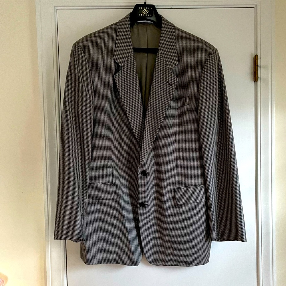 Hugo Boss houndstooth sport coat